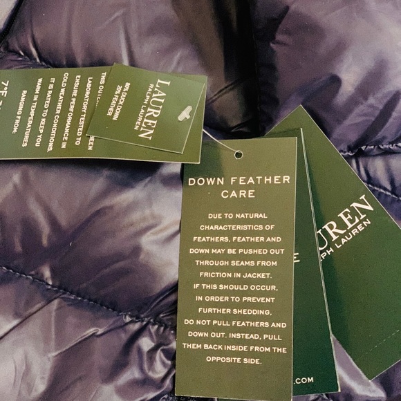 RALPH LAUREN PACKABLE LIGHTWEIGHT HOODED DOWN COAT - Picture 8 of 13